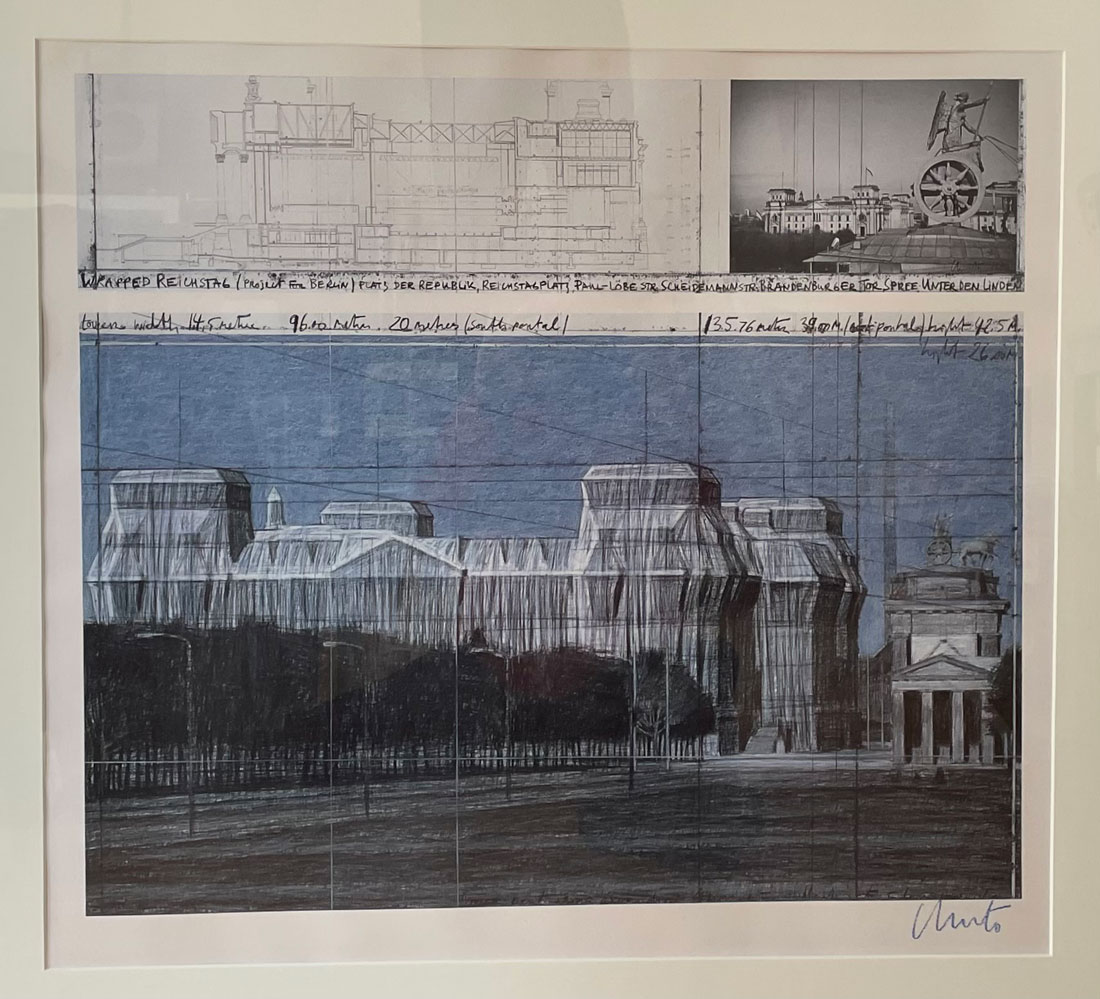 CHRISTO UND JEANNE-CLAUDE: Wrapped Reichstag